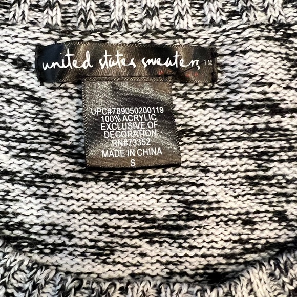 Penguin sweater - size S - Picture 4 of 5